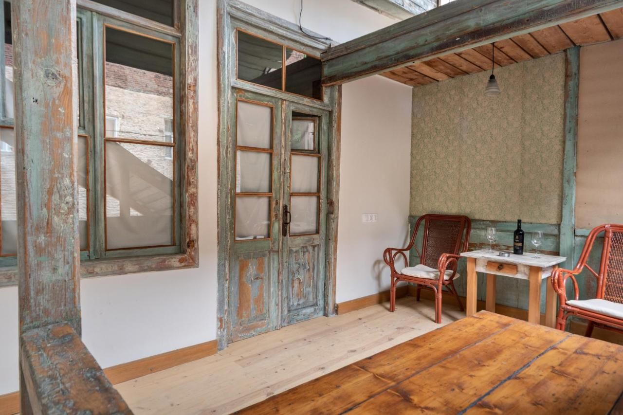 Отель Memoir Hotel Тбилиси-8