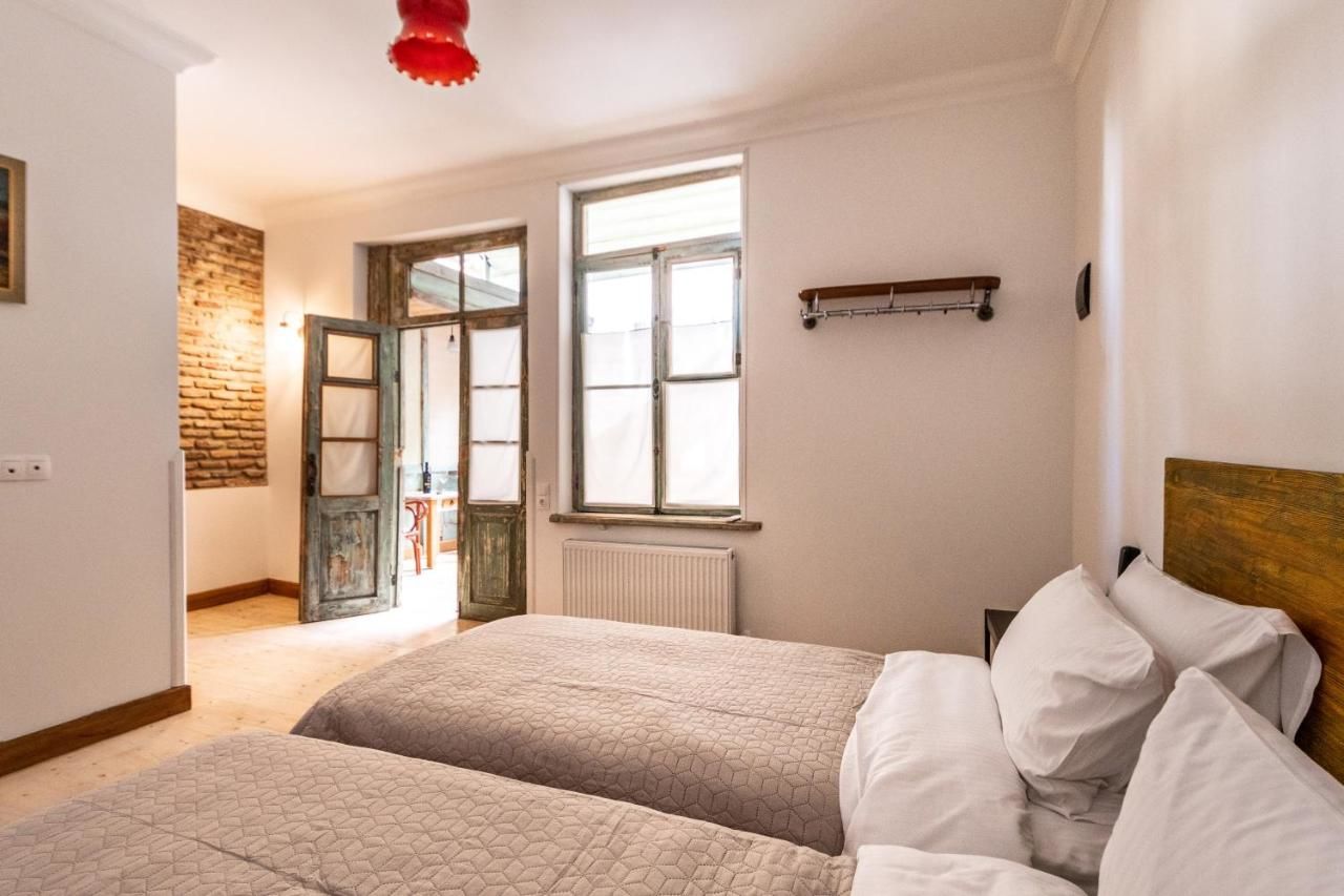 Отель Memoir Hotel Тбилиси-10